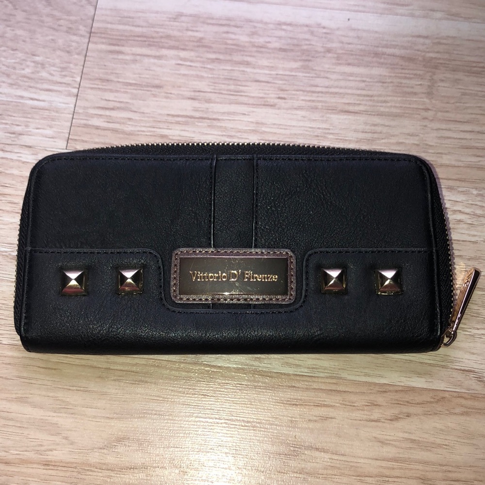 Like new!🖤🖤 wallet